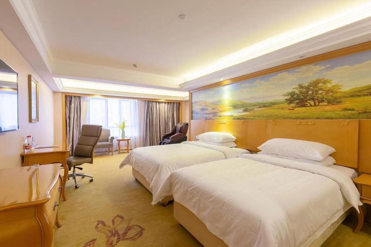 Vienna International Hotel Shanghai Pudong New International Exbition Central Экстерьер фото