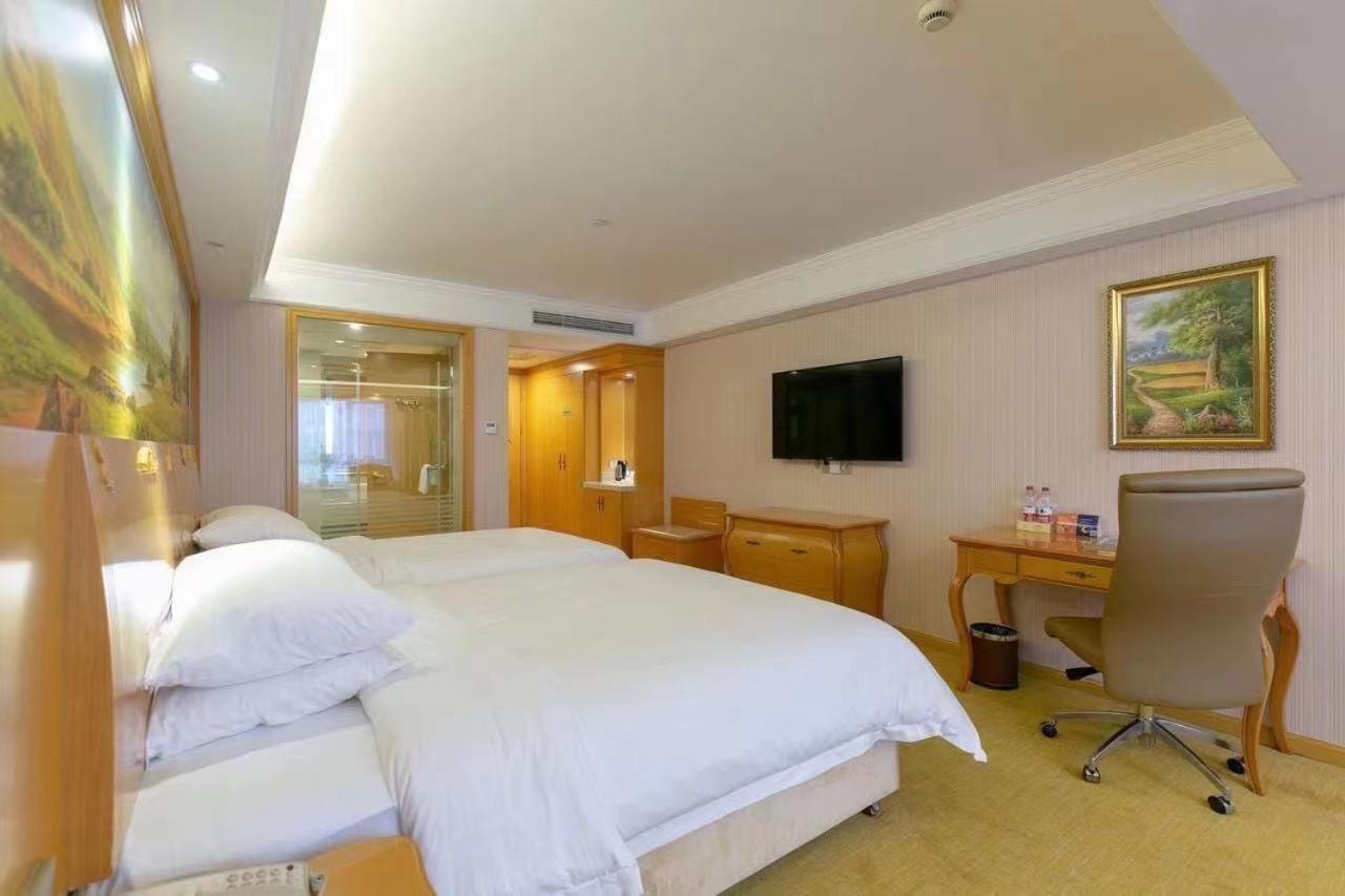 Vienna International Hotel Shanghai Pudong New International Exbition Central Экстерьер фото